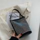 thumbnail image 3 of Bolsa de hombro JShteea con diamantes de imitación de cuero PU forma de cubo Para Estrenar, 3 of 9