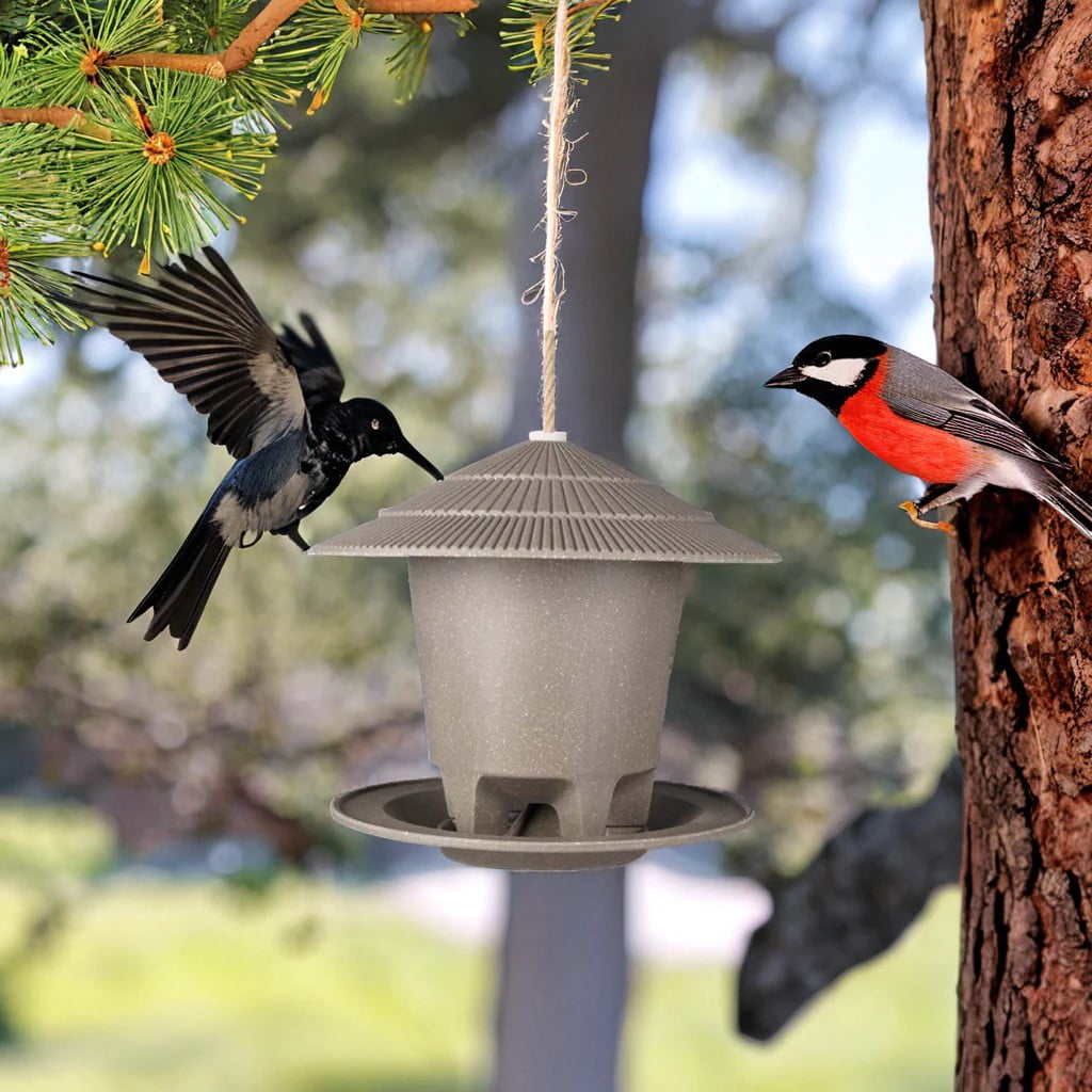 Tierra Garden Deluxe Round Bird Feeding Station, Straw, 1-Piece, 8.6 in Capacity