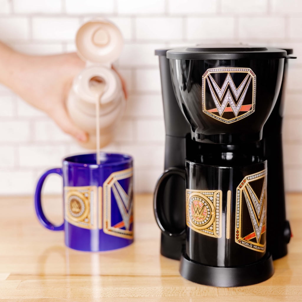 Uncanny Brands WWE Single Cup Coffee Maker Gift Set with 2 Mugs - Caffeinate Like A Champion