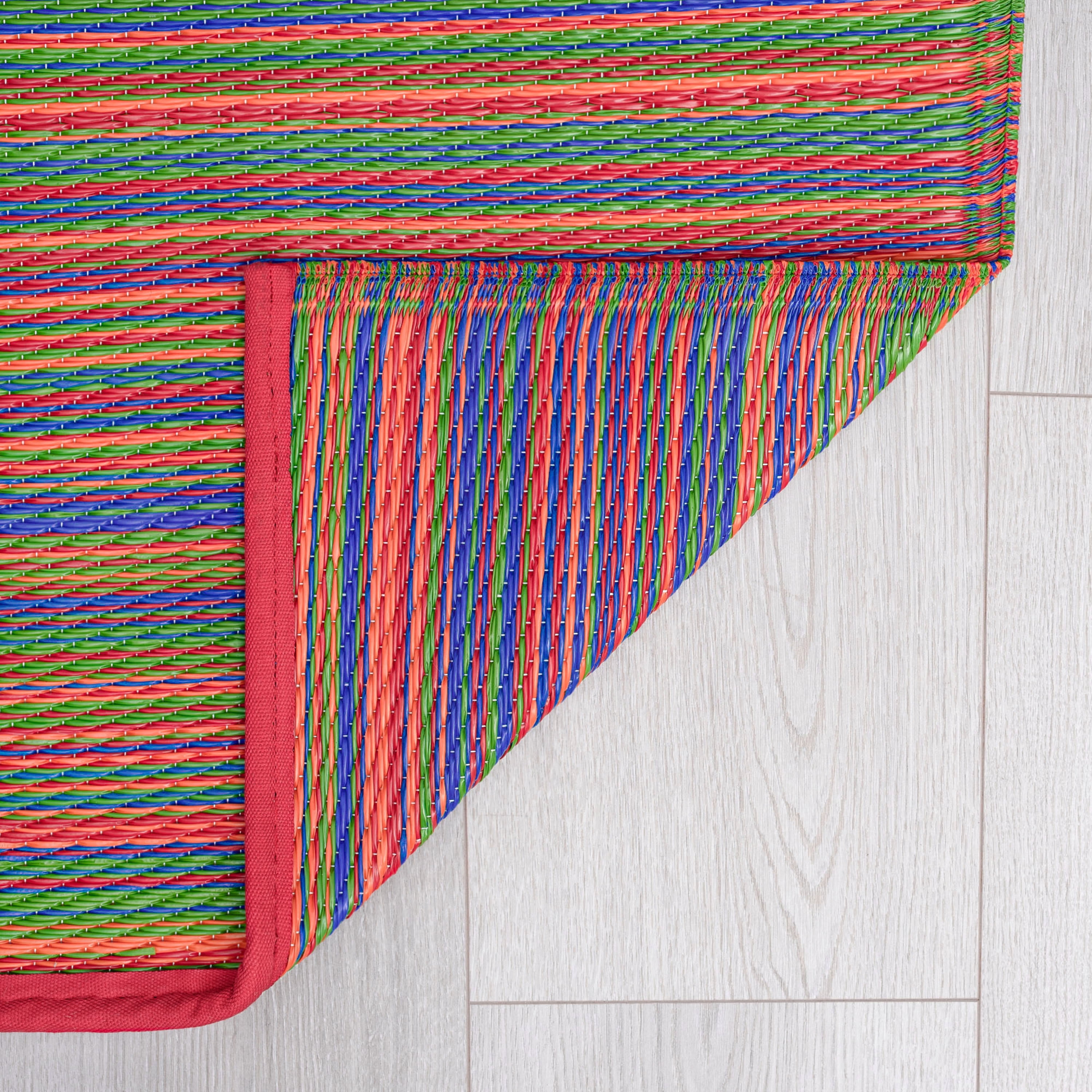 5x7 Reversible Red and Orange Polypropylene Outdoor Stripe Area Rug
