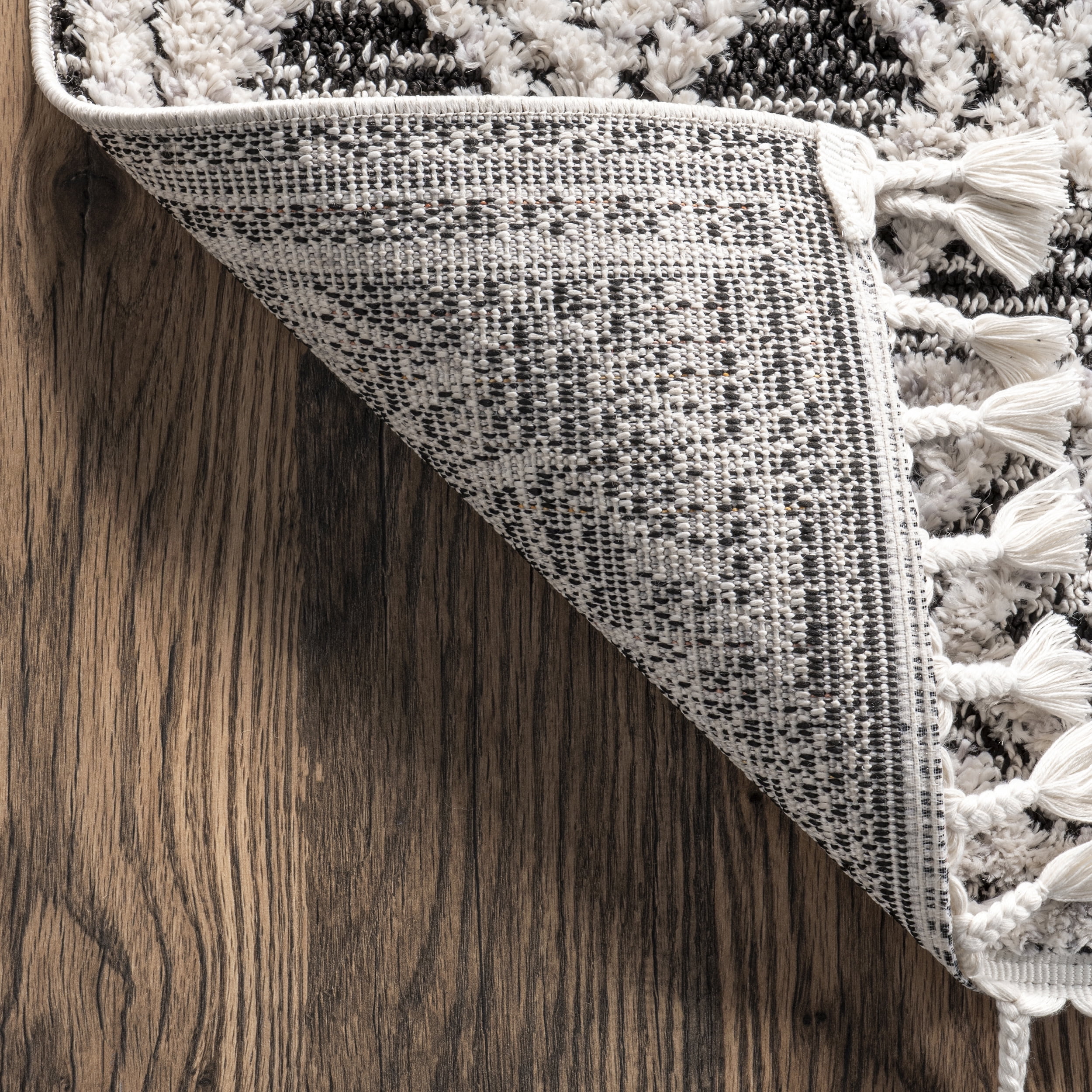 nuLOOM Ansley Moroccan Lattice Tassel Grey 2' x 6' Modern Runner Rug