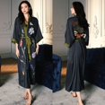 thumbnail image 1 of Pijama de satén para mujer, de verano, de talla grande, ligero, de lujo, con mangas de siete puntos, camisón fresco, bata de baño, ropa de casa para mujer WP2669, 1 of 6
