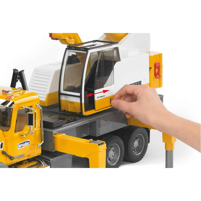 ブルーダー MACK LIEBHERR クレーン Bruder Toy MACK Granite Liebherr Crane Truck with 50 inches