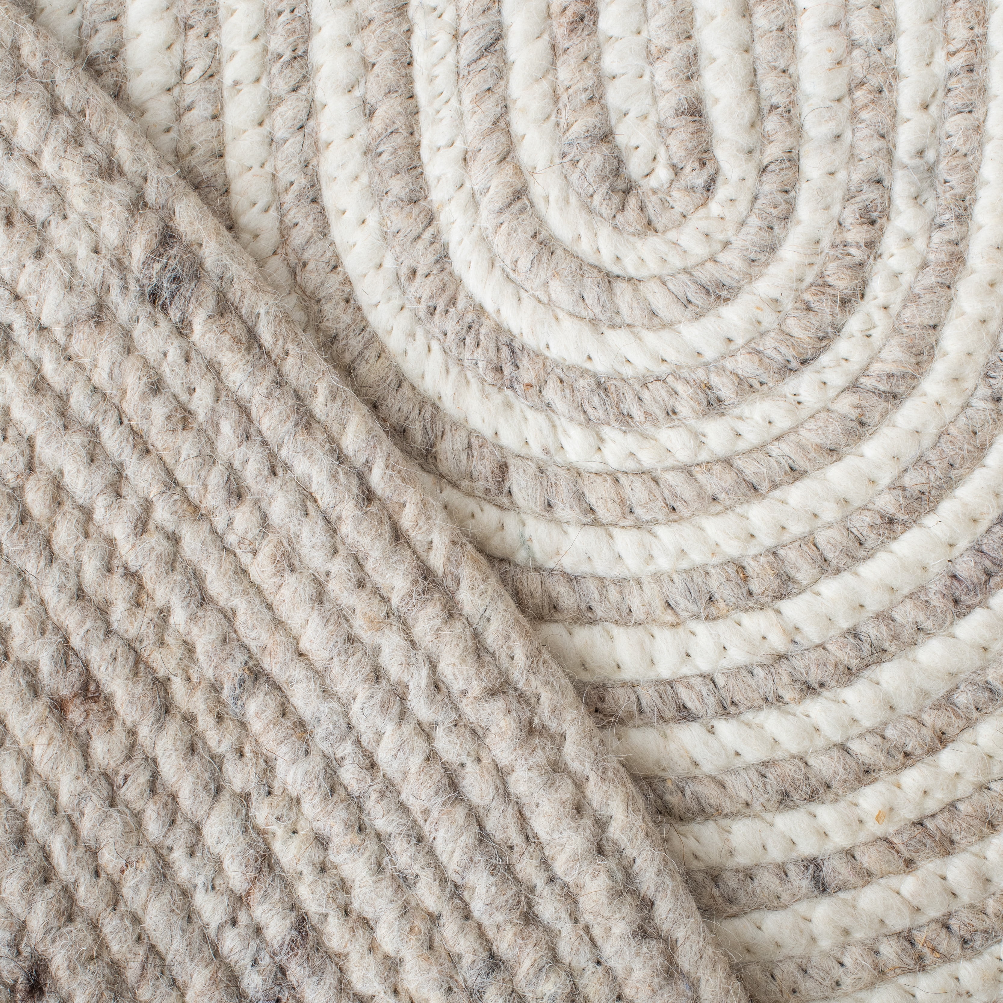 SAFAVIEH Braided Lars Geometric Reversible Area Rug, Beige/Ivory, 3' x 5' Oval