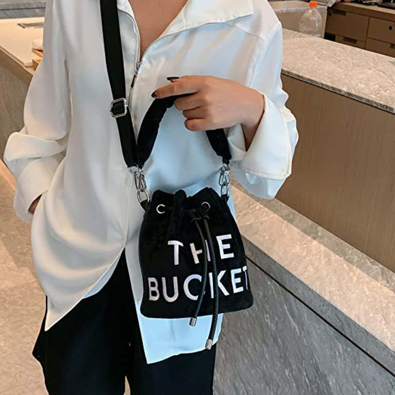 Gai Bucket Bags for Women, Mini Bucket Bag Purses Soft Plush Crossbody  Bucket Bags Drawstring Handbags Hobo Bag