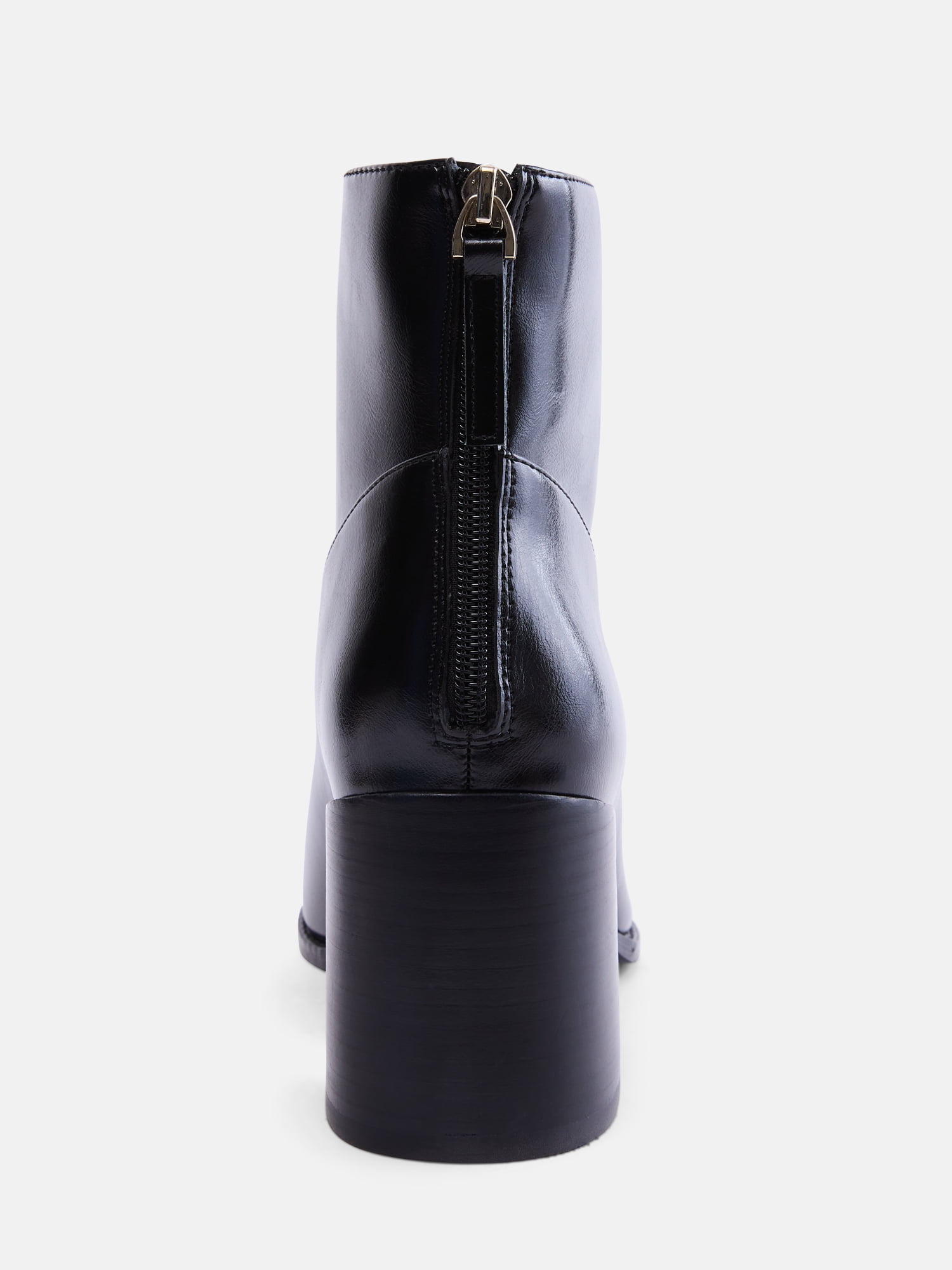 Free Assembly Women's Faux Leather Block Heel Booties
