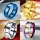 thumbnail image 2 of Anillo de acero inoxidable que no se desvanece. Anillo de dedo de acero de titanio con ranura de bisel doble de 8 mm y acabado dorado. Accesorios de joyería, 2 of 5