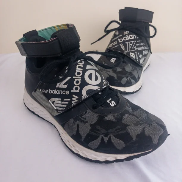New Balance Shoes Mens Size 9.5 Lindor 1 TF Black Floral Baseball Turf Athletic