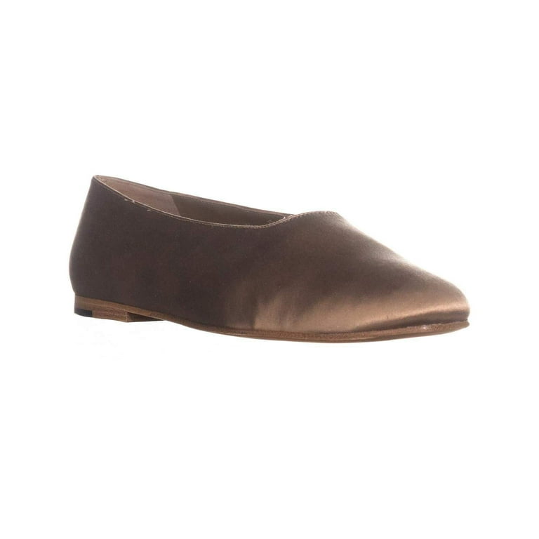 Vince footwear shop