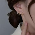 thumbnail image 3 of Pendientes de bisutería de moda Yashi mini Pendientes de aro brillantes 28 mm dorados, 3 of 5