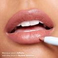thumbnail image 3 of Delineador de labios Kosas Hotliner retráctil con brocha y afilador, 3 of 8