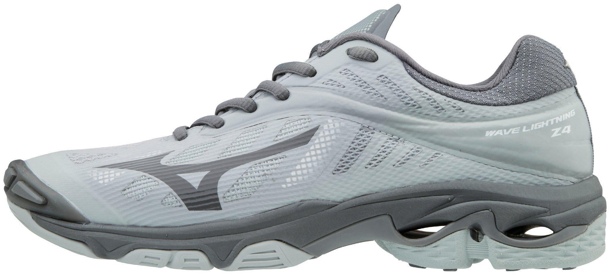 mizuno volleyball shoes clearance