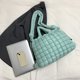 thumbnail image 4 of Bolso Cuerpo Cruzado Hombro para Hinchazón Mujeres Acolchadas Correa Ajustable, 4 of 7