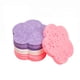 thumbnail image 2 of 30 discos desmaquillantes exfoliantes tricolor con forma de flor. Esponjas faciales para limpieza y exfoliación., 2 of 9