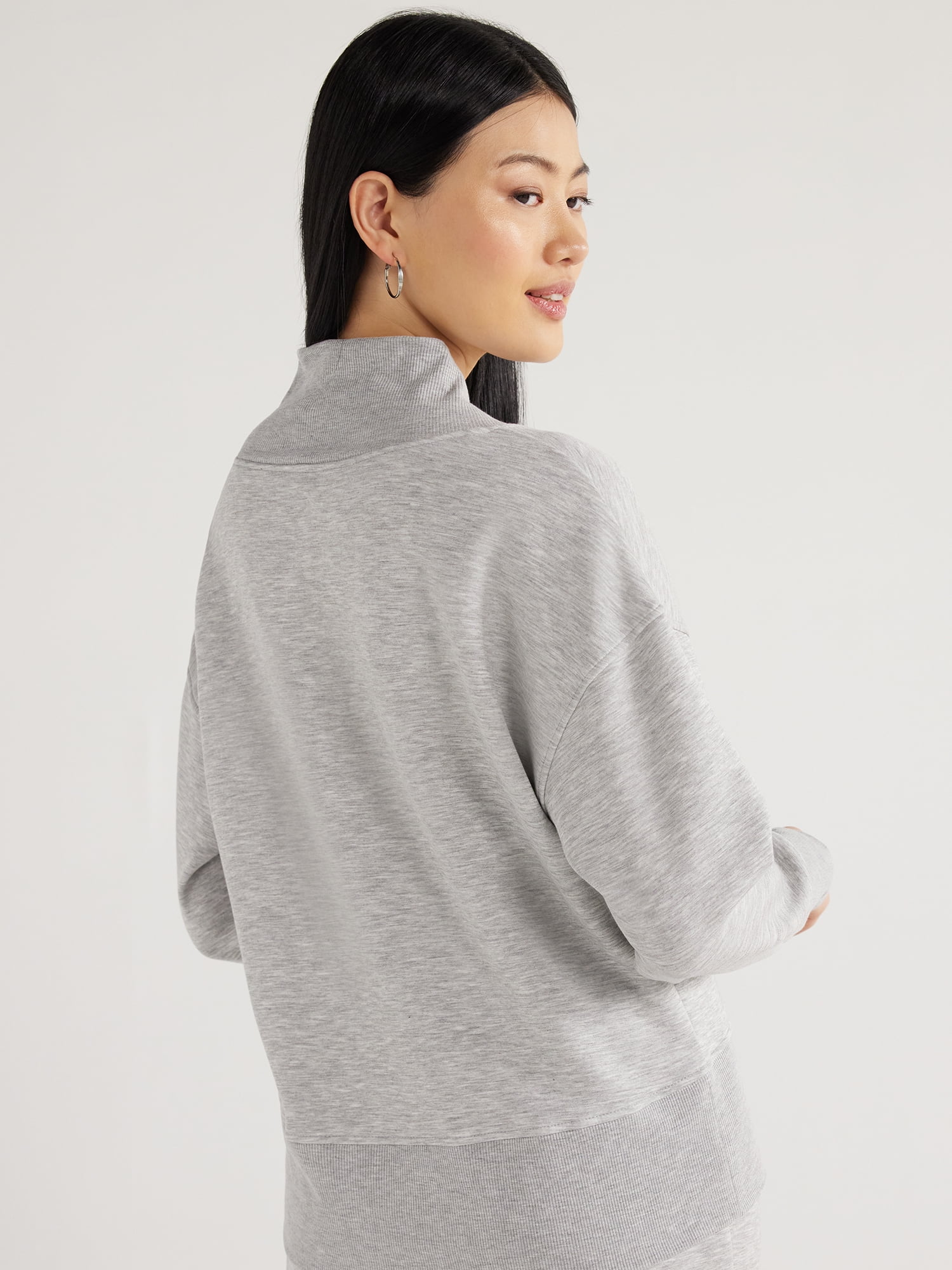 Scoop Women's and Women's Plus Ultimate Scubaknit V Neck Sweatshirt, Sizes XS-4X