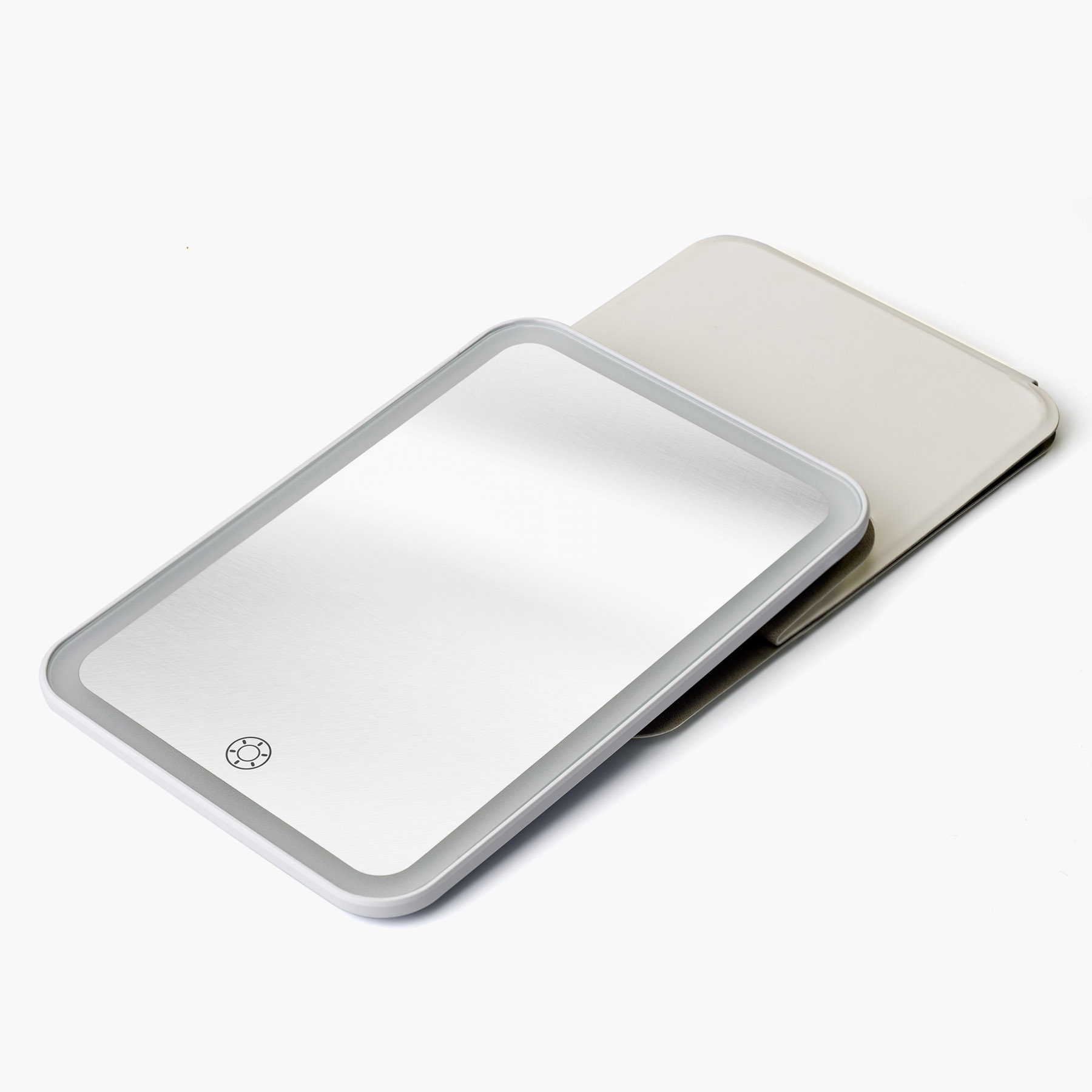 iHome Travel Mirror with Light, Rechargeable photo 3