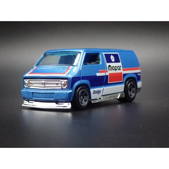 (Open Box) 1977 77 DODGE CUSTOM VAN MOPAR BLUE 1:64 SCALE COLLECTIBLE DIECAST MODEL CAR