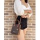 thumbnail image 2 of Michael Kors Bolso Bandolera Ajustable de Lona con la Firma para Mujer, Marrón, 2 of 6