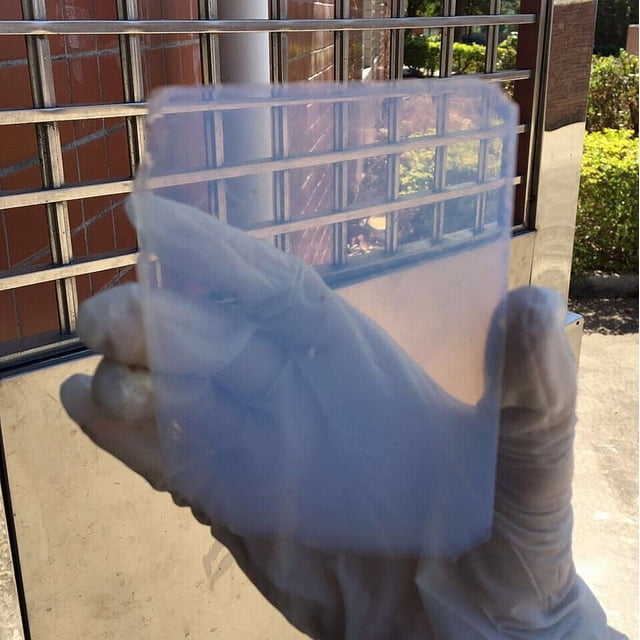 High-Transparency Aerogel Cube – Lightweight, High-Porosity Scientific Gift Aerogel Block – Ultra-Light, High-Permeability & Porosity, Unique Gift Idea