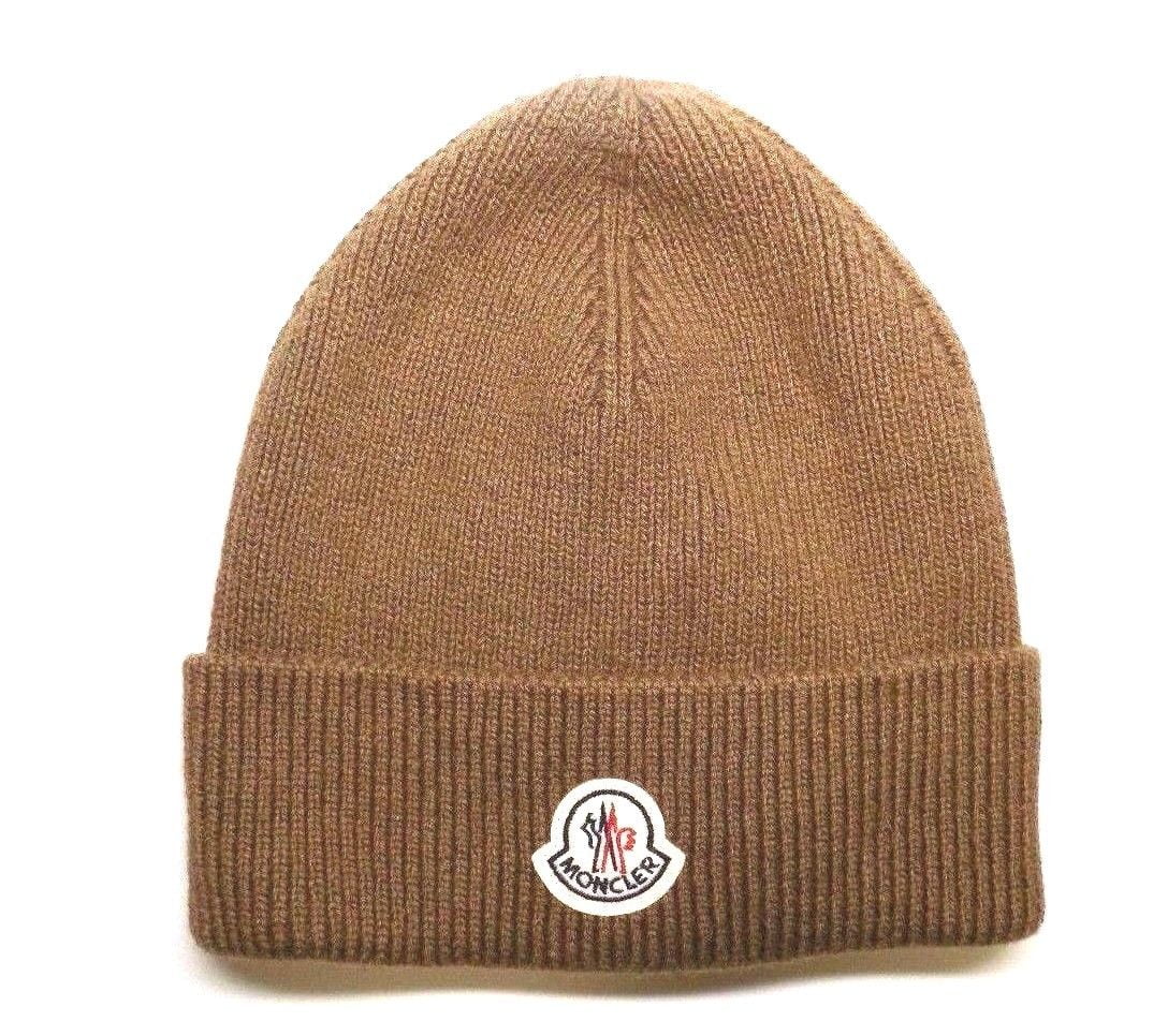 BRAND NEW MONCLER KNITTED WINTER BEANIE 