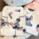 thumbnail image 4 of Conjunto de ropa de casa de manga larga con cárdigan holgado y bonito de Anime Lilo & Stitch, pijamas cómodos para niños y niñas y parejas, 4 of 5