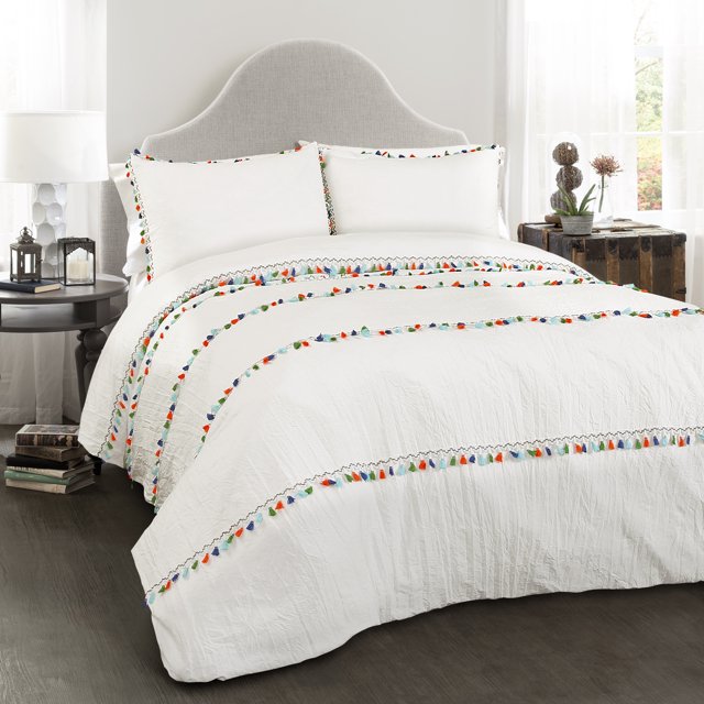 Juego de 3 piezas de edredón blanco con borlas Boho Full / Queen Lush Decor 16T002478