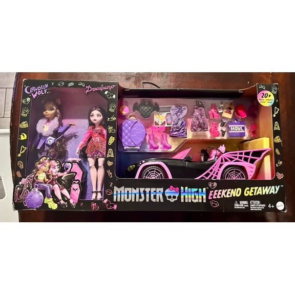 Monster High Eeekend Getaway 20 Playset Clawdeen Wolf Draculaura Dolls 23036