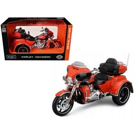 Maisto Harley Davidson FLTR Road Glide Diecast Play Vehicle