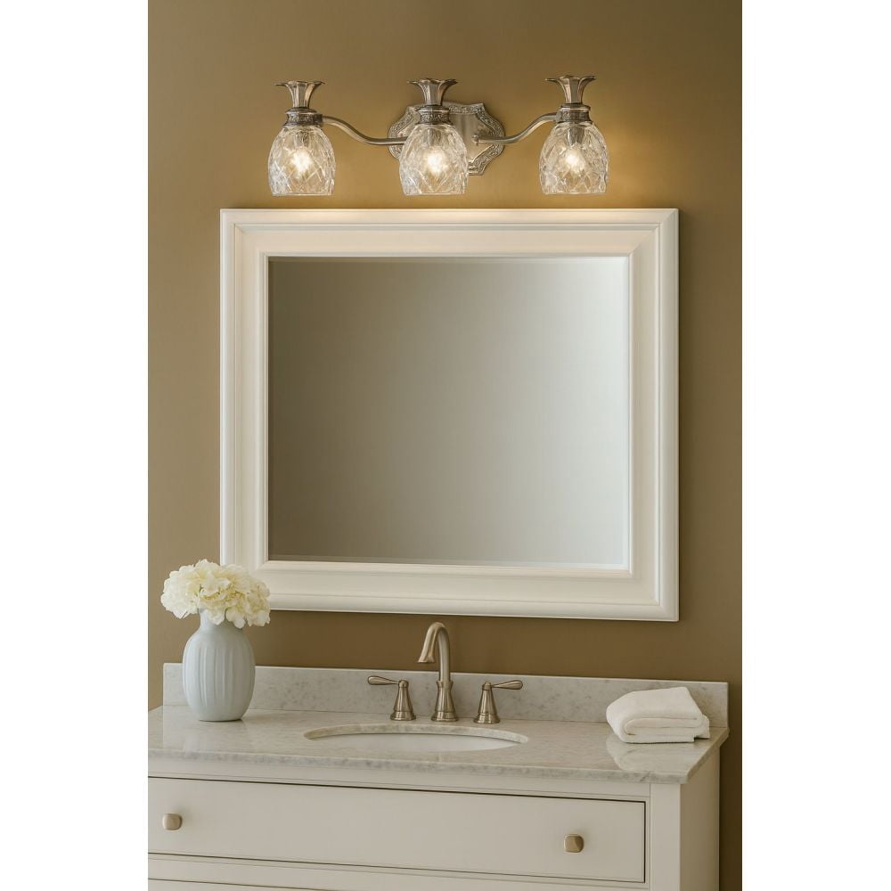 Hinkley Lighting - Plantation - 3 Light Bath Vanity in Traditional and Glam