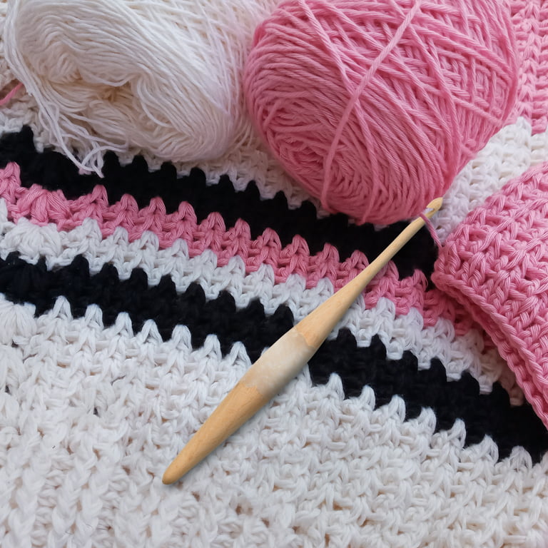 Wooden Handle Crochet Hook, Knit Craft Knitting Needle Weave Yarn