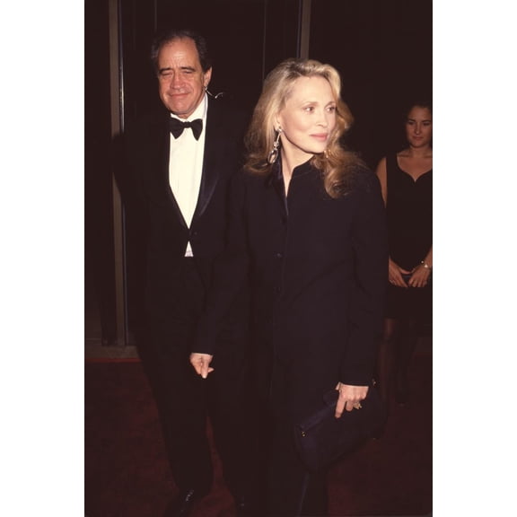 Faye Dunaway & Arthur Cohen Afi Honors Spielberg Photo Print (8 x 10) - Item # CPA1096
