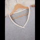 thumbnail image 5 of Suéteres Casuales de Larga con Cuello en V para Mujer, Suéteres Sueltos de Punto Grueso y Suave, Sudaderas, Tops. Gris XXXL, 5 of 8