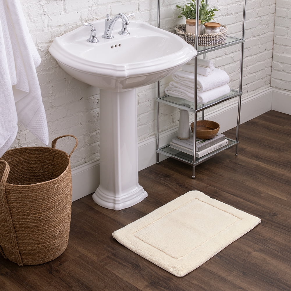 Mohawk Home Regency Plush Stain/Fade Resistant Non-Slip Machine Washable Bath Mat, Parchment, 1' 9" x 2' 10"