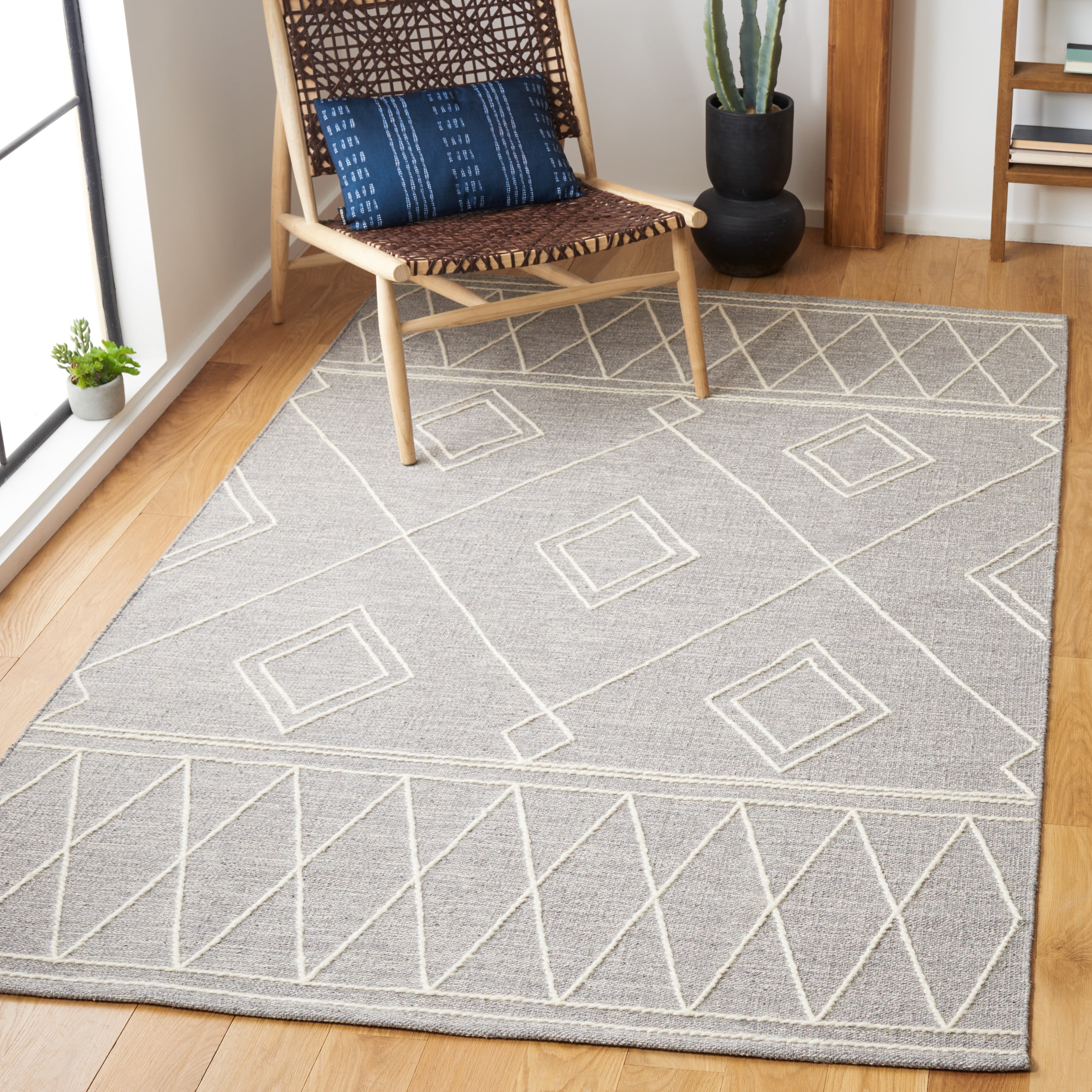 SAFAVIEH Kilim Chloe Tribal Area Rug, Grey/Ivory, 8' x 10'