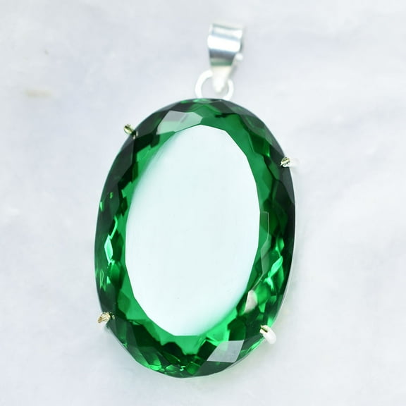 Green Pendant Gemstone NATURAL 120.65 Ct Oval CERTIFEID 925 Sterling Silver -w