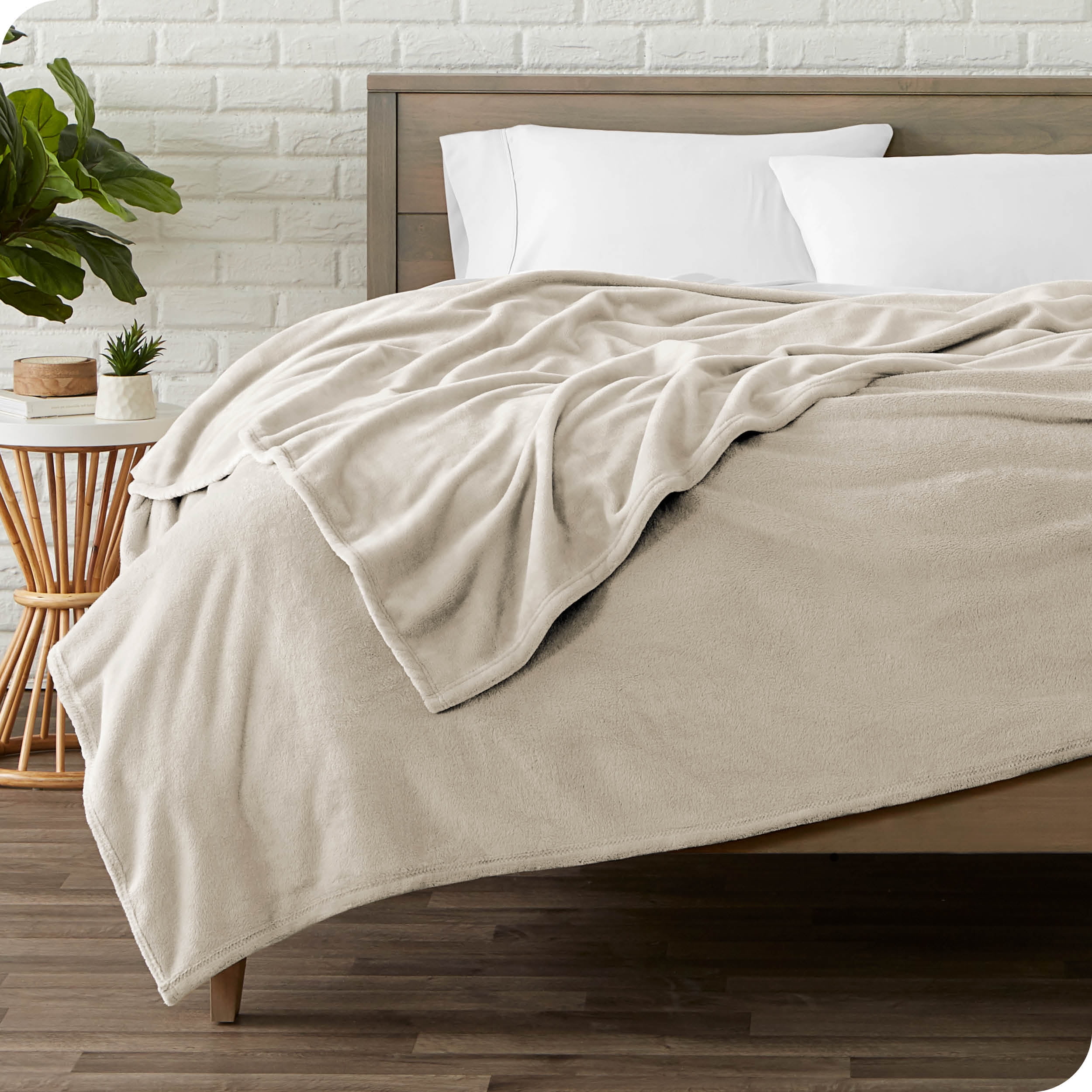 Bare Home UltraSoft Microplush Fleece Bed Blanket, Throw/Travel, Oyster