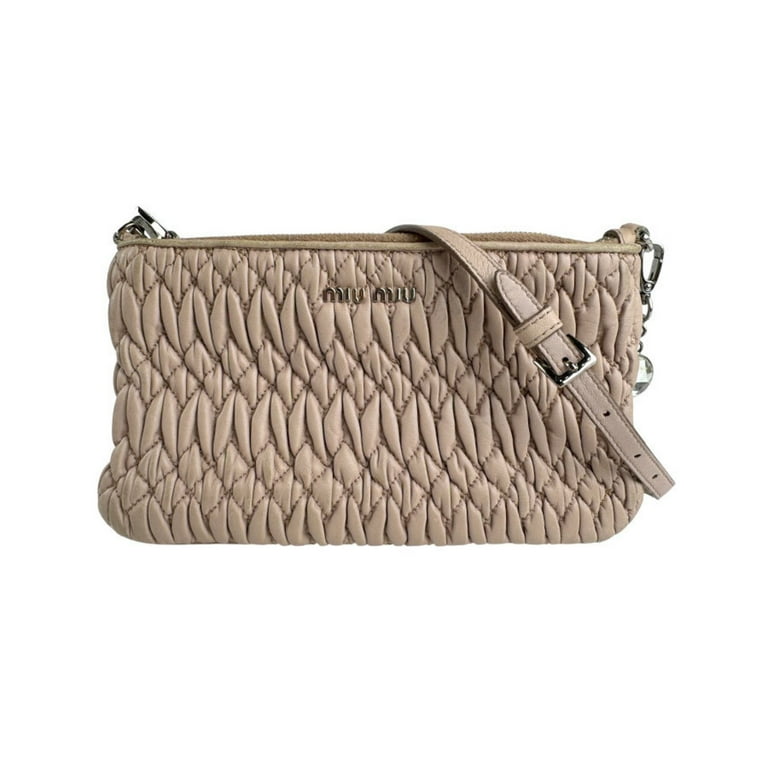 Pre-Owned Miu Miu Miu shoulder bag in matelasse leather