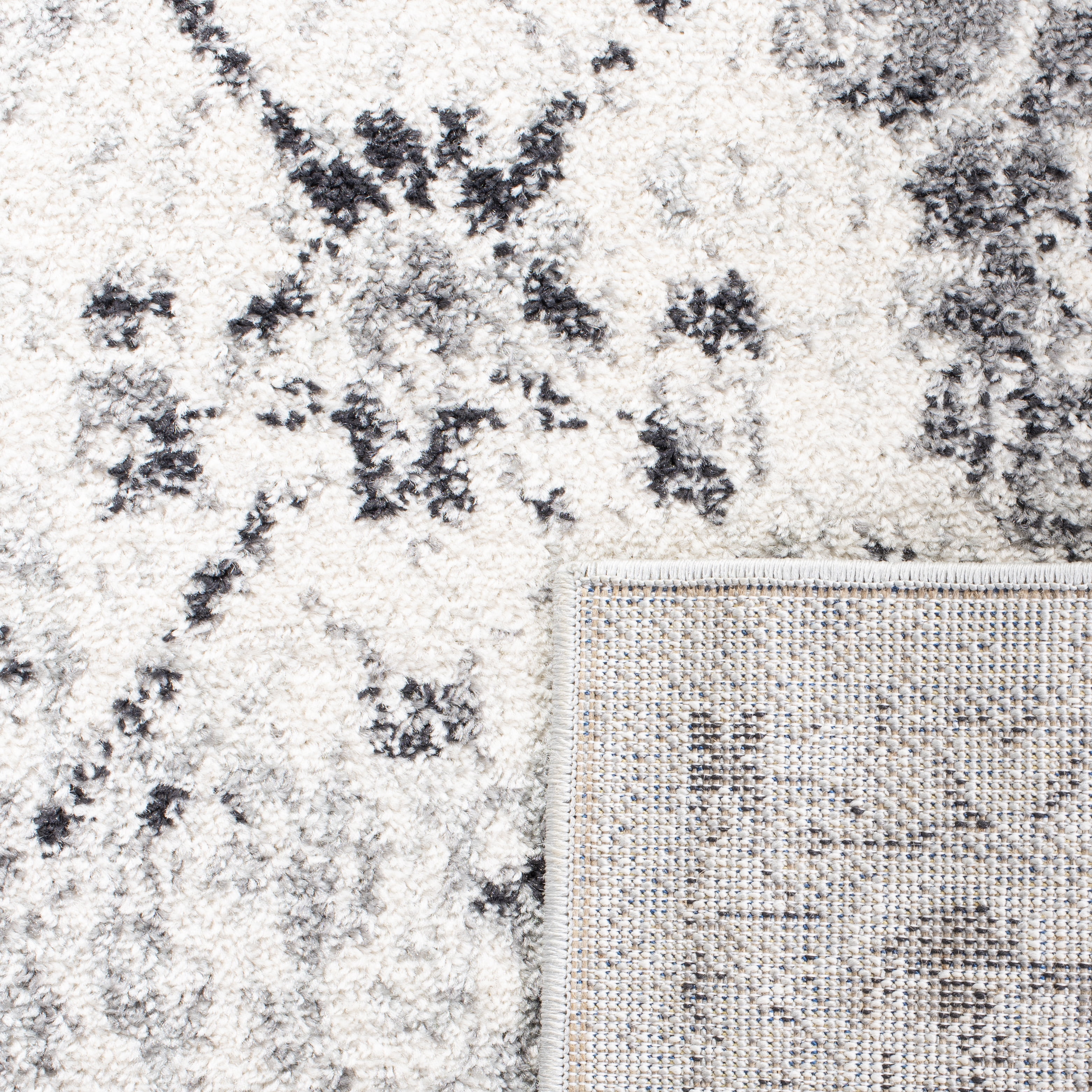 SAFAVIEH Madison Judith Distressed Runner Rug, Silver/Grey, 2'3" x 10' - Transitional Modern Design, Silver & Grey, Non-Shedding & Easy Cleaning, Ideal for Living Room, Bedroom, Dining Space, Entrywa