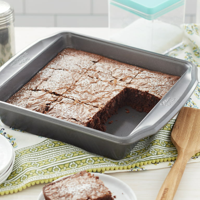 E-far 9 Inch Square Cake Pan with lid, 9x9 Baking Brownie Pans