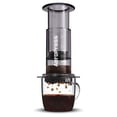 thumbnail image 1 of AeroPress Clear Black Coffee Press – Método de preparación 3 en 1 que combina prensa francesa, espresso, café con cuerpo sin arena ni amargor, pequeña cafetera portátil para acampar y viajar, negro, 1 of 5