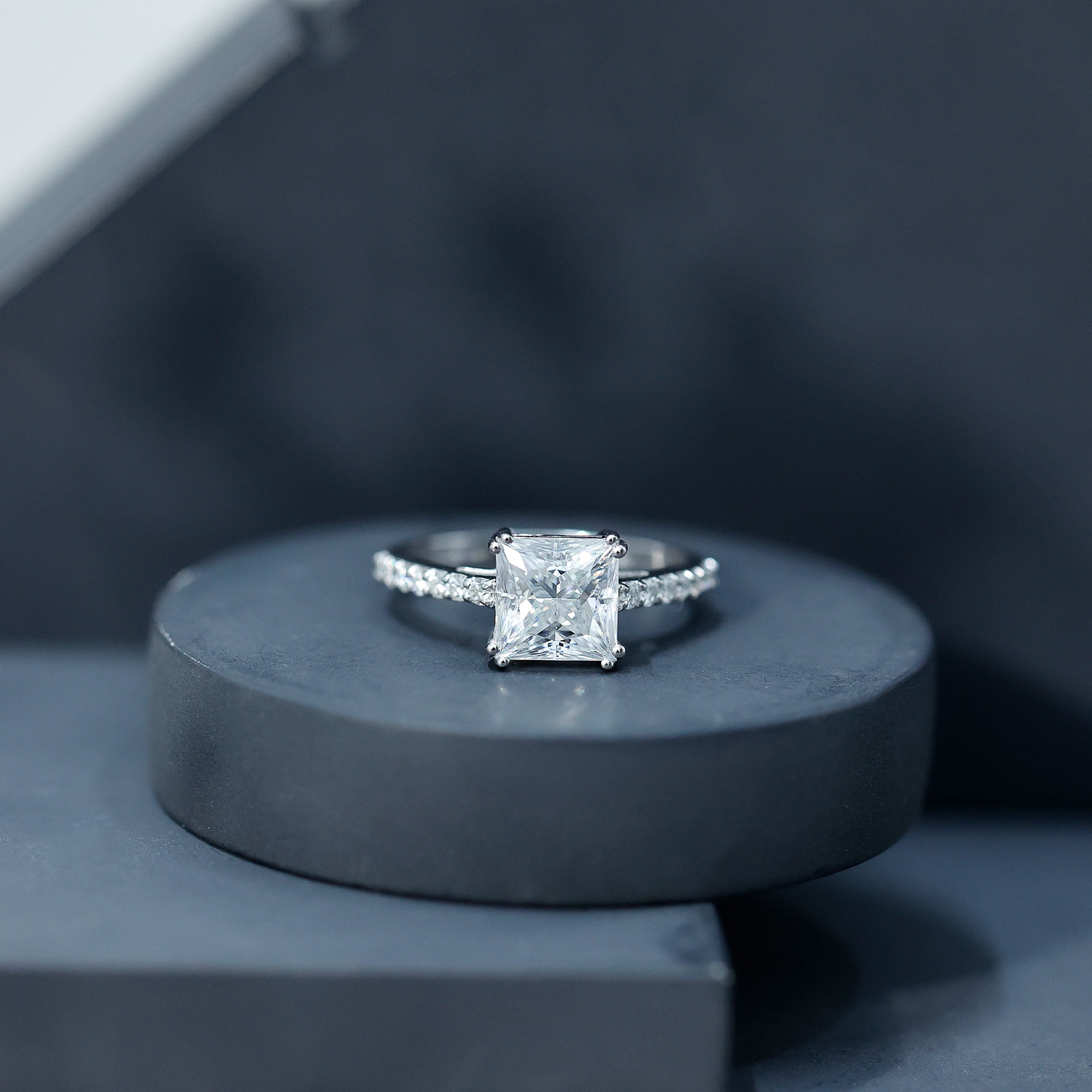Rosec Jewels Moissanite Solitaire Engagement Ring for Women (8 mm Princess Cut Moissanite, 3 Ct, D-VS1 Grade), 14K White Gold, US 8.50