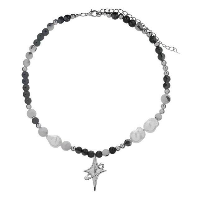 Collar de perlas blancas y negras asimétricas YONGSHENG de aleación para mujer