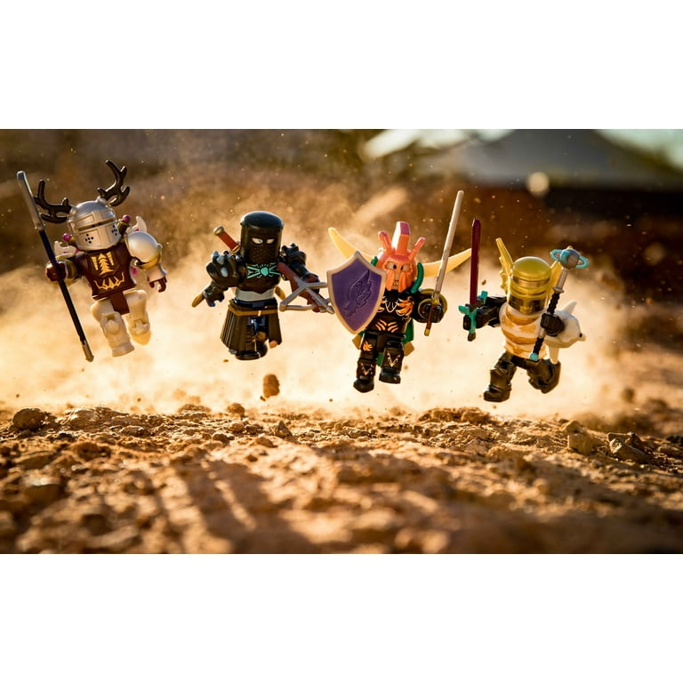  Roblox Archmage Arms Dealer Single Figure Core Pack with  Exclusive Virtual Item Code : Toys & Games