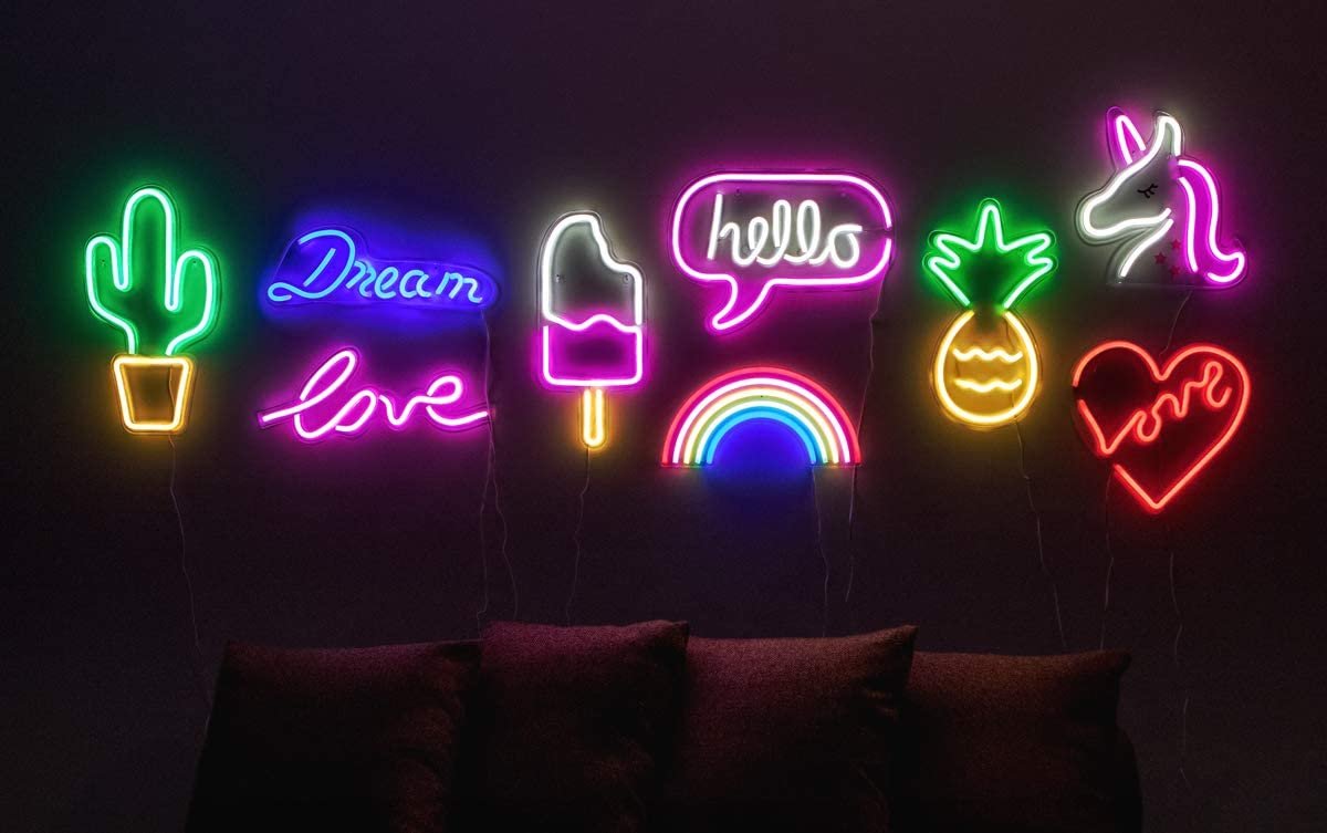 Isaac Jacobs 17" x 6" LED Neon Blue “Dream” Wall Sign for Cool Light, Wall Art, Powered by USB Wire