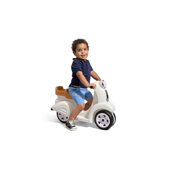 Scooter Step2 para niños diseño elegante colores intensos