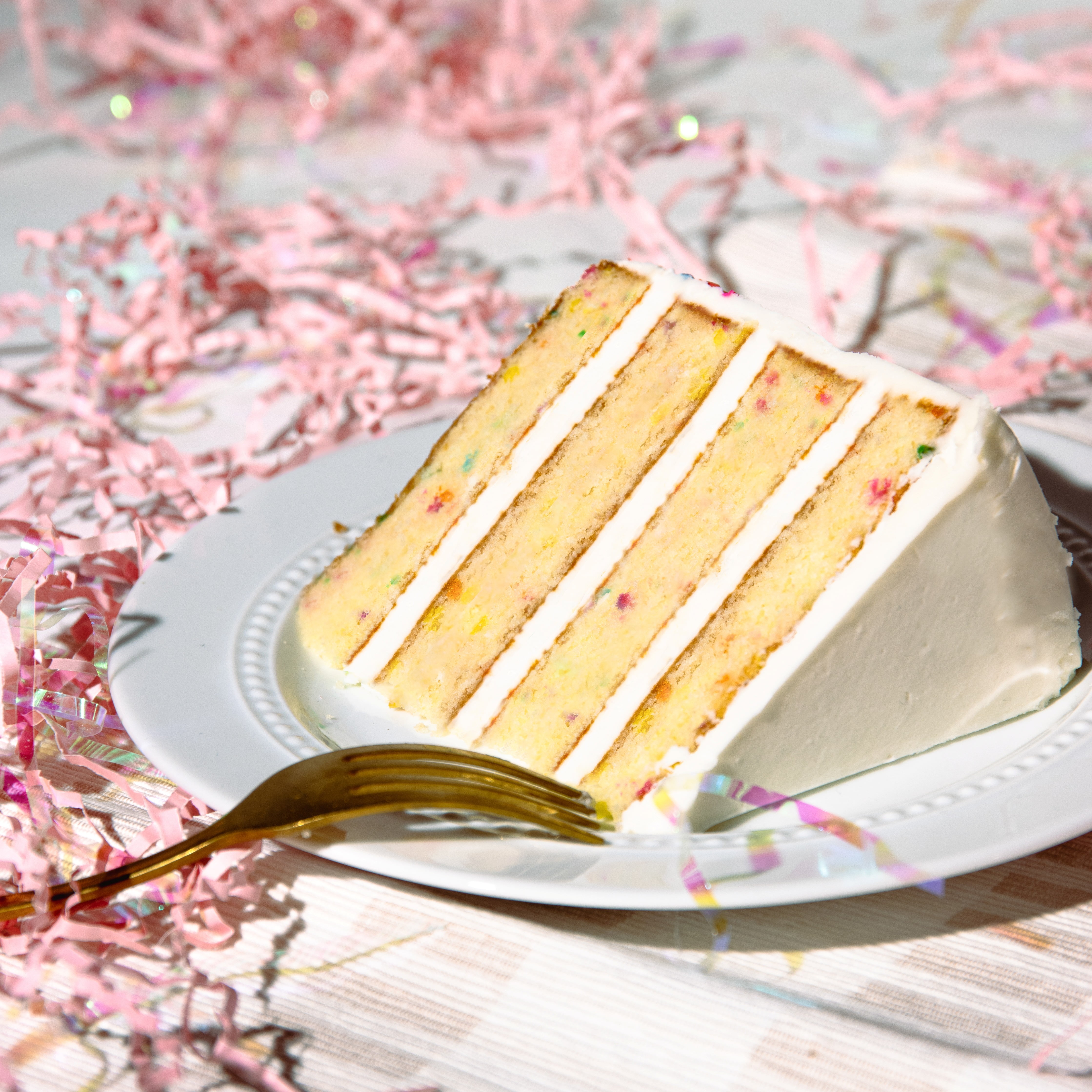 Carlo's Bakery Confetti Cake Slice, 6.25 oz., 1 Count, Refrigerated
