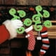 thumbnail image 4 of Adorno navideño verde peludo para árbol de Navidad, 40 cm, con tallos rizados de plástico decorativos para fiestas | Decoración festiva verde para árboles de Navidad, envoltura de regalos, repisas y, 4 of 6