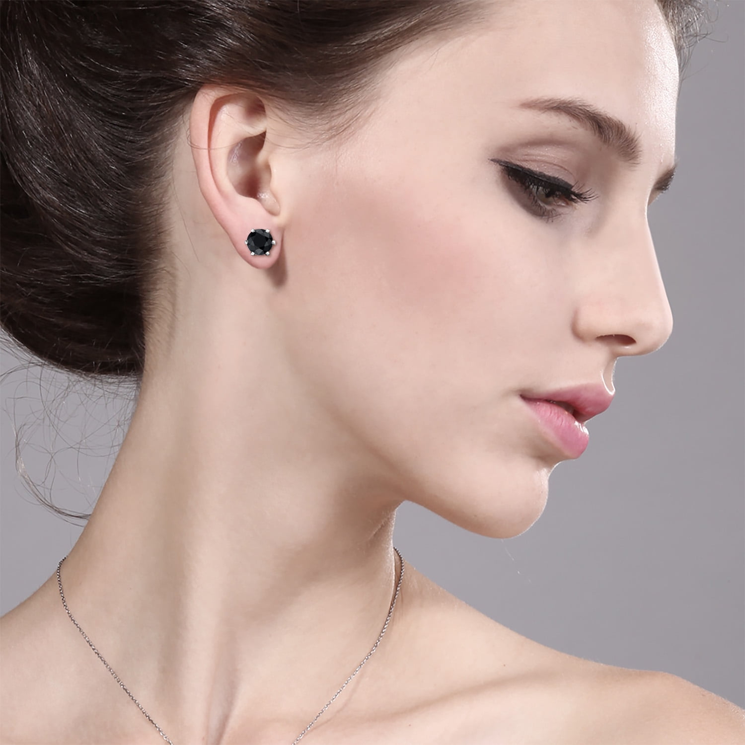 Gem Stone King 1.38 Ct Round 5mm Black Sapphire Brass Silver Plated Brass Stud Earrings for Women Men