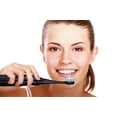 thumbnail image 4 of Cepillo de dientes eléctrico Pursonic S750 sónico con 12 cabezales de repuesto, 4 of 6