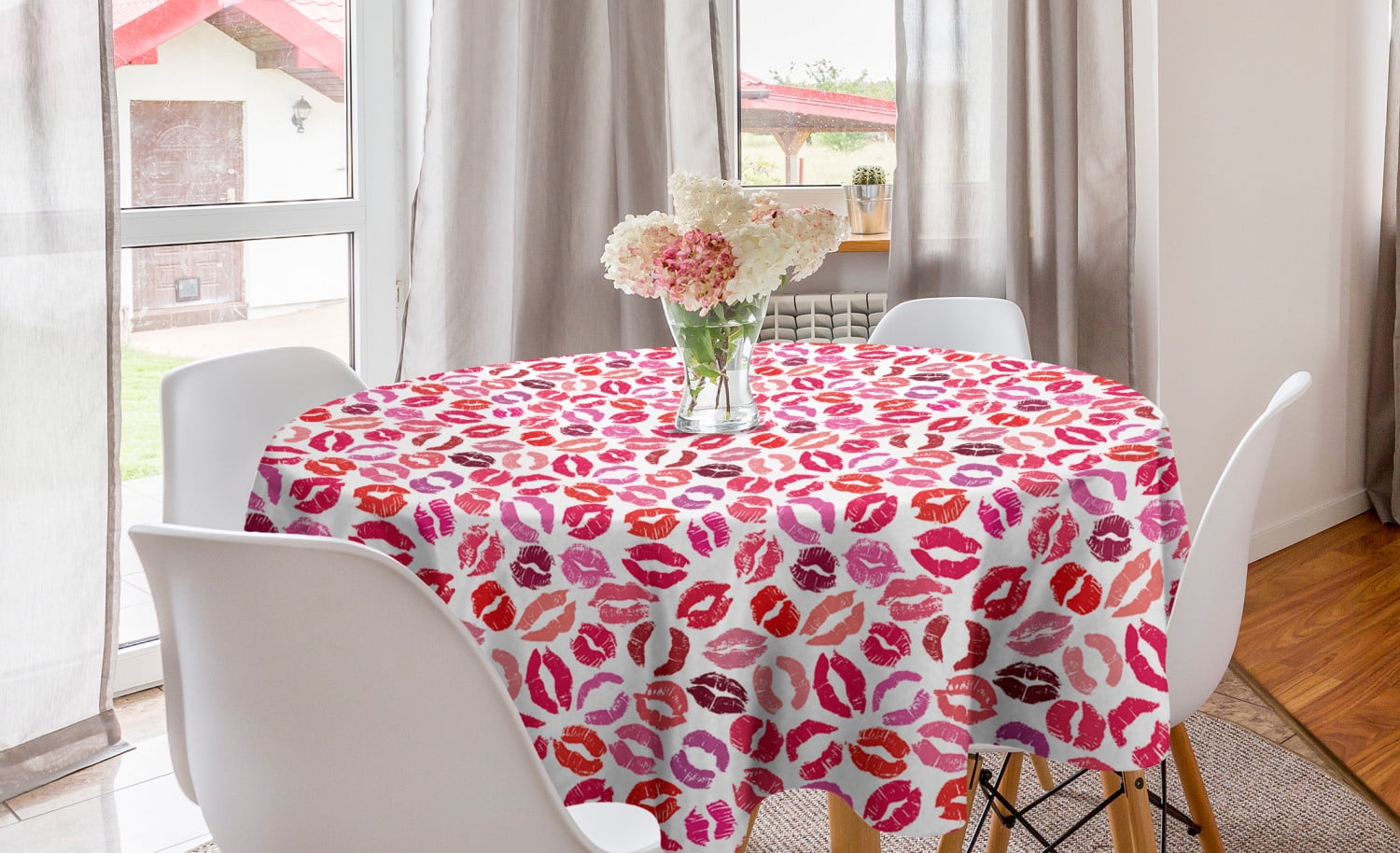 Romantic Round Tablecloth, Love Theme Colorful Illustration of Lipstick